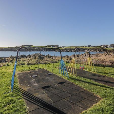 شقة The Clamshell Isle of Whithorn المظهر الخارجي الصورة